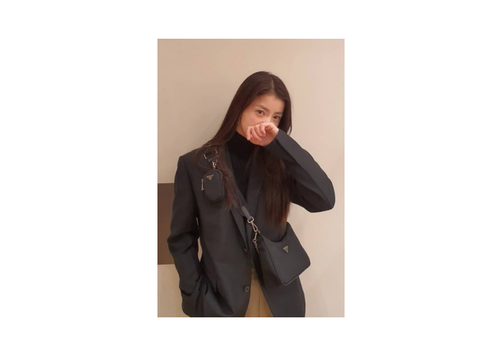 프라다 패딩 문백 중고 - 허시백 의류